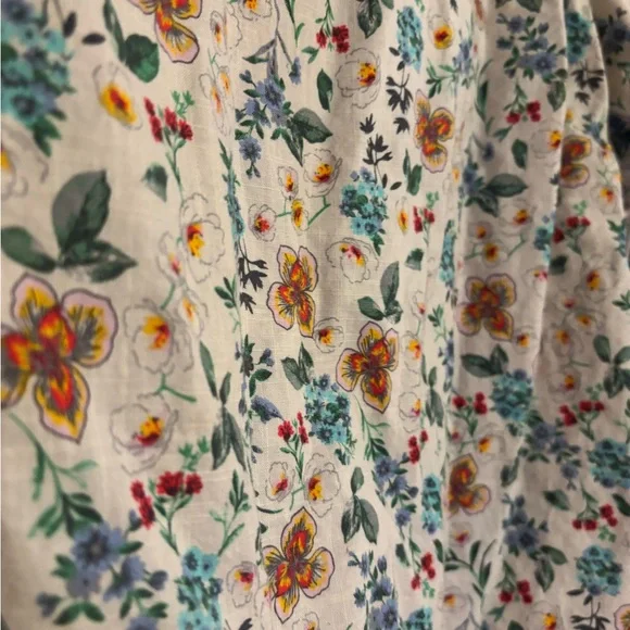 Floral Bell Sleeve Blouse - Picture 3 of 5